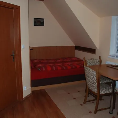 Apartman Koi דירה *